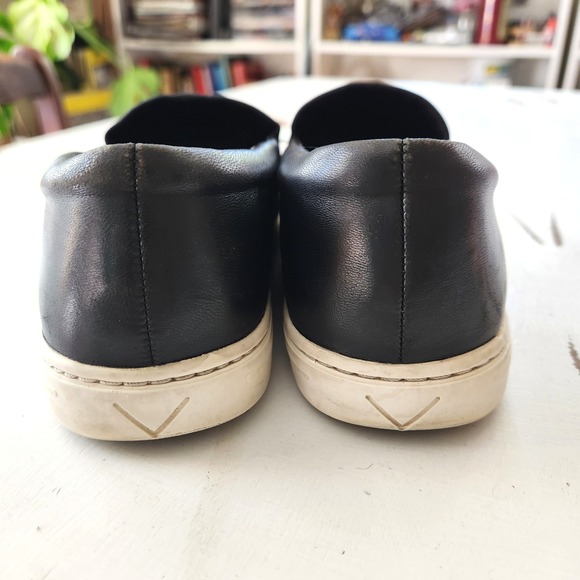 Via Spiga Black Leather Slip On Sneakers Women's US 8 Casual Comfort - Picture 6 of 10